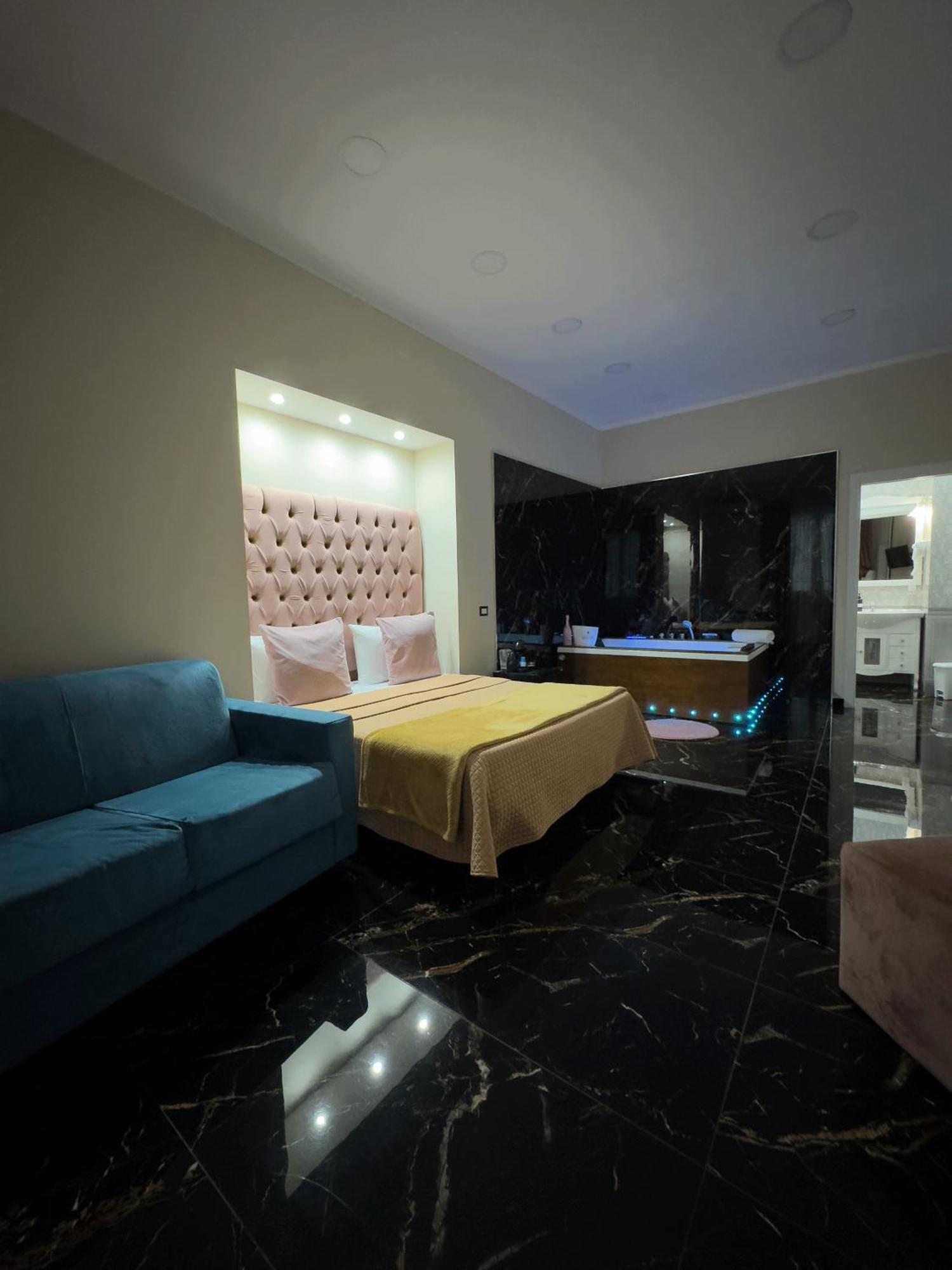 ナポリ My Luxury Bed & Breakfast エクステリア 写真